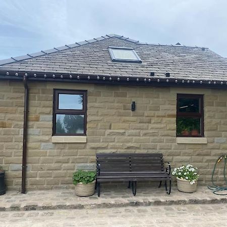 Beautiful 1 Bedroom Holiday Home In Ленчестър Екстериор снимка